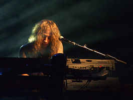 Gary Corbett Keyboardist